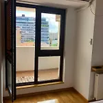 Confort 2 Apartment Bucharest