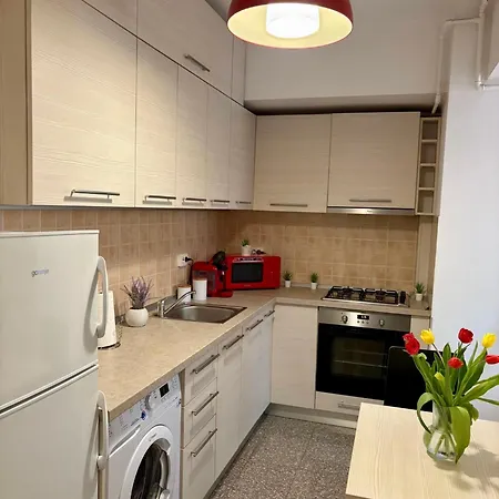 Confort 2 * بوخارست